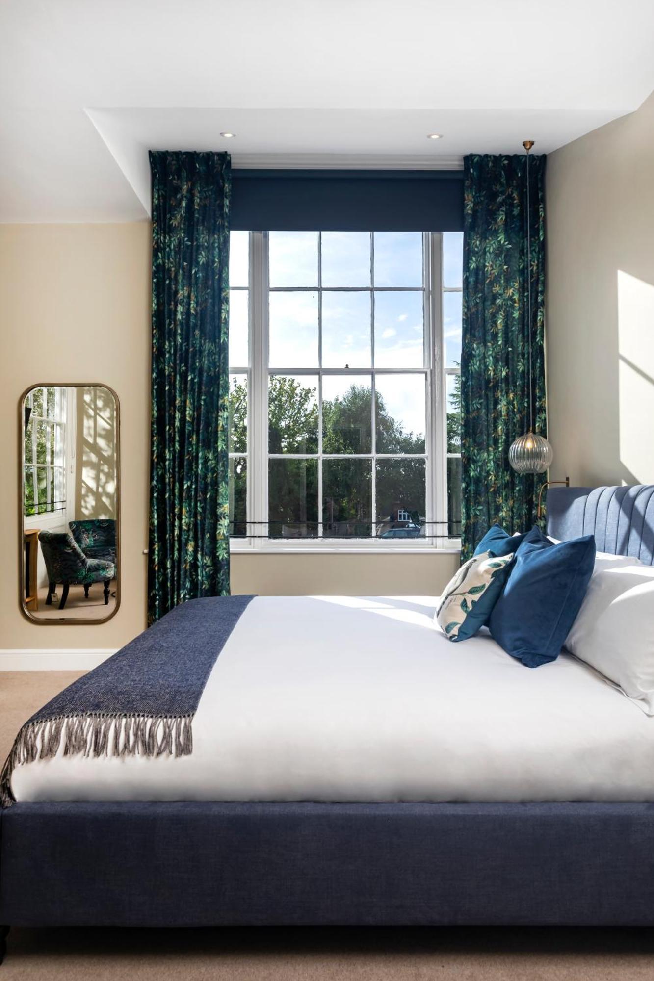 The Queen'S Inn Hawkhurst Zewnętrze zdjęcie